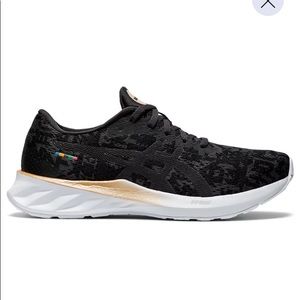 Women’s ASICS tribute Tokyo Tennis Shoes